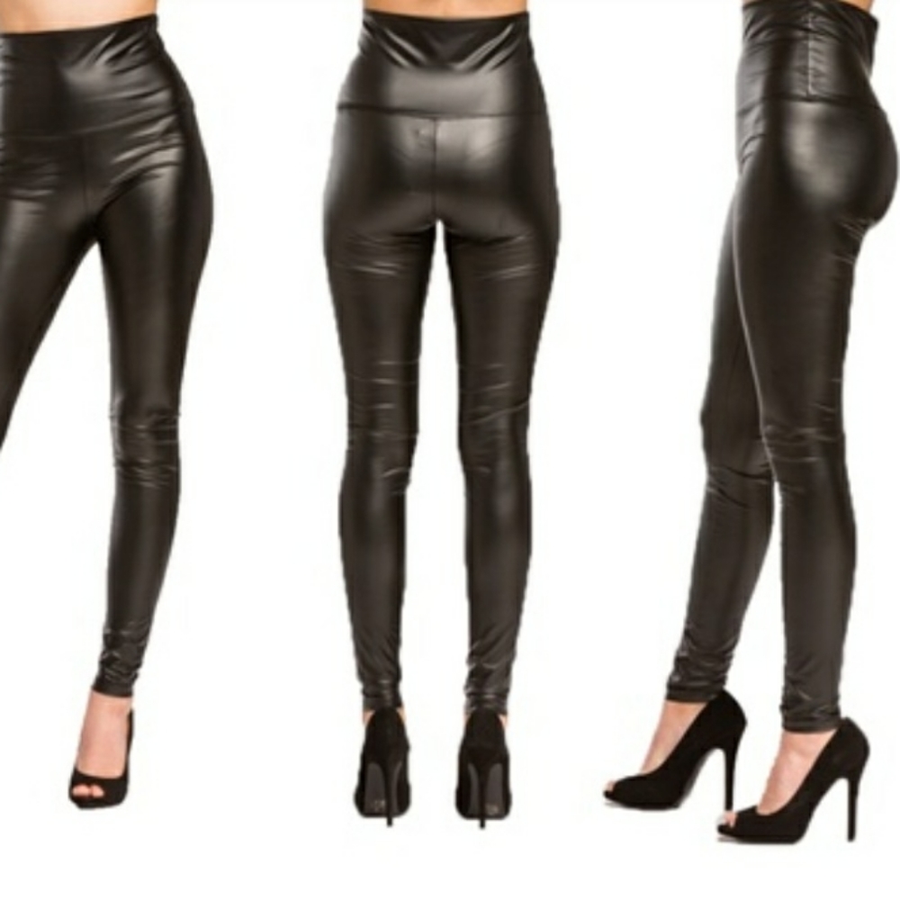 NWOT Fashionable Faux Leather Leggings